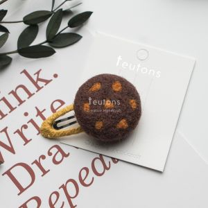 Adorable Handmade Solid Wool Felt Hair Accessories BB Clip Brooch Pin Original Design Cookie Shaped Hair Ties for Women Girls