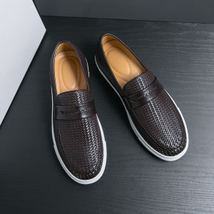 2025 New Mens Leather Shoes Fashionable Slip-On Thick Bottom Casual Bean Bean Shoes Breathable PU Leather Spring Autumn