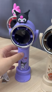 Kartun Kipas Tangan Sanrio Mini Fan Turbo High Speed USB Rechargeable Fan Cartoon Digital Display Handheld Fan 100 Speed