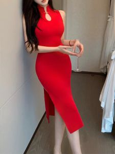 Elegant Hollow out Sleeveless Slit Qipao Neck Knitted Dress Slim Fit Summer New Arrival Luxury Feel Polyester Fiber Dress
