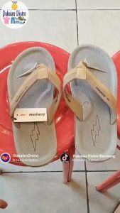 New Medway Sandal Jepit Kasual Pria PMW 999 Abu kombinasi