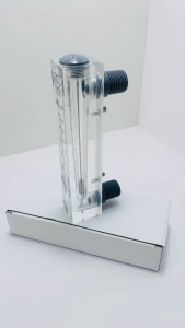 Lưu lượng kế đo nước dạng vuông chân sau