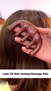Lược massage đầu lược gỗ đàn hương dụng cụ bấm huyệt giúp lưu thông khí huyết - LT Grocery