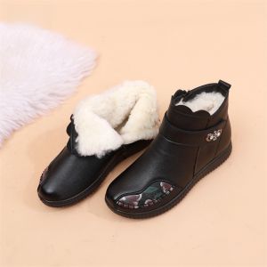SHIPAILUO | Anti-Slip Fleece Lined Thickened Winter Short Martin Boots For Women Small Size Casual Round Toe Zipper Closure Leather Boots