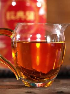 EFUTON TEA | Miyang Ancient Tree Golden Bud Yunnan Dianhong