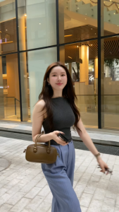 ครีม/ชมพู/เทา/น้ำตาล SLYQ GISELLE JERSEY SLEEVELESS TOP เสื้อกล้าม เสื้อแขนกุดทรงคอปาด