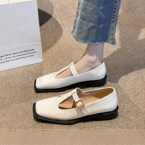 MIFEI | Soft Sole Retro Style French Mary Jane Flats for Women
