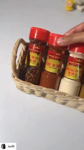 Bumbu Dapur Bumbu Kitchen Bubuk 60 Gr (Adas Bawang Putih Kayu Manis Cengkeh Jinten ) 45 Gr (Daun Jeruk Jahe ) 50 Gr (Ngo Hiong Ketumbar ) Kencur 40 Gr Biji Selasi 70 Gr Lada Hitam Kasar 55 Gr Oregano 15 Gr Basil 20 Gr 30 Gr ( Rosemary Thyme )