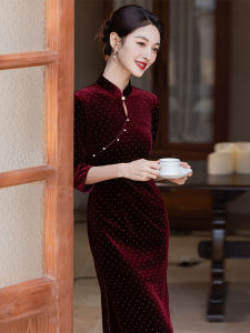 New Chinese Style Velvet Autumn Wear Dress