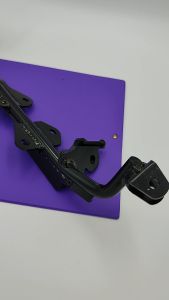 YAMAHA Y15ZR Y15Z FOOTREST LEG STEP BAR T 100% ORIGINAL HLY B17-F7411-00