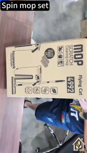 Flat Mop With Bucket Self-Wash Squeeze Dry  2 in 1 Floor Mop 360 Spin Map With Bucket