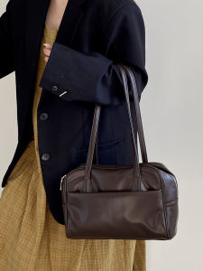 Large Capacity Commuter Womens Bag Deer Design 2025 Handbag Tote Bag Fashionable Vintage Style Single Shoulder Handbag