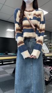 American Retro Contrast Color Stripes round Neck Pullover Butterfly Sweater Female Short Autumn and Winter Idle Style Knitwear Tops