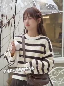 áo len nữ form rộng tăm cộc tay trễ vai mỏng cổ lọ áo khoác carigan thom browne local brand ngắn tay dày hàn quốc dáng rộng đen Áo Dệt Kim Dáng Ngắn Thân Hình Nhỏ Lười Biếng Rộng Rãi Dễ Phối Nhẹ Nhàng Phong Cách Hàn Quốc Mẫu Mới Mùa Thu Đông Cho Nữ