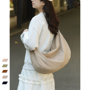 Texture Sense Dumpling Bag Womens Pure Color Tote Bag Japanese Leisure Messenger Bag Artsy Work Clothing Cloth Bag Large Capacity Bag
