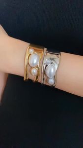 Double-layer Gold Color Open Bangle Inlaid Oval Imitation Pearl Wide Wrist Cuff Bracelets Women Men Minimalist Jewelry Party M