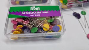JARUM LANGGAR LARI HIGH QUALITY 80PCS / PRYM DRESSMAKER PINS / FLAT FLOWER PINS / PIN TAJAM  (READY STOCK)