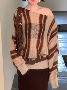 QINGNAER | Elegant Retro Knitwear with Slanted Stripes Plus Size