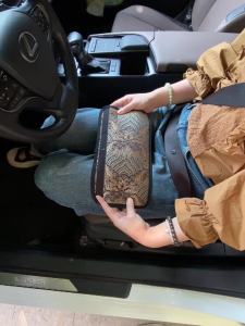 Phụ Kiện Bảo Vệ Dây An Toàn Xe Hơi Phong Cách Retro JDM Thiết Kế Đơn Giản Sáng Tạo Giúp Tăng Cường An Toàn Cho Xe.