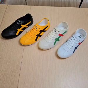 รองเท้าผ้าใบ ทรงลายคาด แบรนด์ กิ๊กก้า Giga แท้ รุ่น GA15