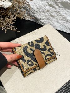 กระเป๋าสตางค์หนัง PU ลายเสือดาว แฟชั่น กระเป๋าสตางค์สั้น กระเป๋าสตางค์ยาว กระเป๋าถือแบบหนังสือ 3 ชั้น สำหรับผู้หญิง