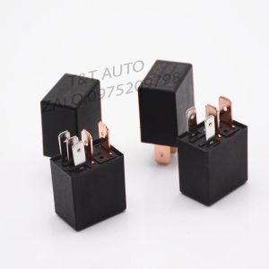 Rơ le chuyên dụng 40A gồm 12v 24v 4 chân và 5 chân.