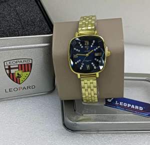 (New Varian - Promo) Jam Tangan Wanita Leopard Kaca Kristal Belimbing Mewah Tali Rantai Steel