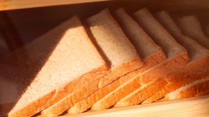 Bread Box Bamboo Bread Bin Canister for Kitchen Countertop Double Layer Food Storage Dispenser Large Capacity Bread Storage Food Keeper