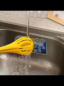 2 in 1 Manual Food Clip Egg Beater Hand Mixer Cake Maker Baking Tools Kitchen Tong