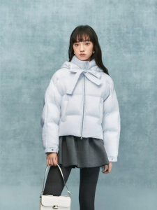 AIVEI | Hooded Thick Padded Cloud Puffer Down Jacket