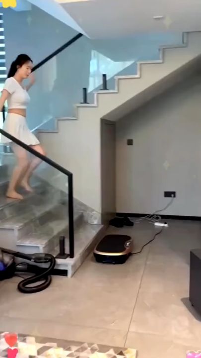Máy Rung Lắc Giảm Mỡ Toàn Thân, Máy Massage Bụng Giảm Mỡ, Giảm Cân Hiệu Quả Hơn Máy Tập Gym, Máy Chạy Bộ Tại Nhà