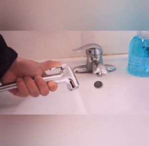 Vòi xịt đầu xịt vệ sinh mạ Crome Bóng tăng áp