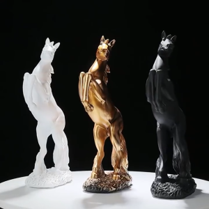 Resin Horse Statue Nordic Abstract Horse Figurine Sculpture White Black Horse Figure Ornament for Living Room Bedroom Home Interior Decoration