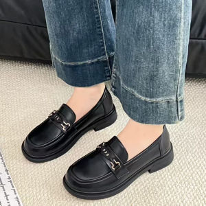 Black Loafers Womens 2025 New Spring Autumn Patent Leather British Style Flat Bottom Slip-On Shoes Fashionable round Toe mid Heel