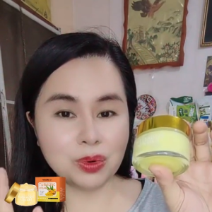 【Ready Stock】West&Month Turmeric Moisturizing Face Cream 50g Brightens Skin Tone Reduces Fine Lines Moisturizes Nourishes & Moisturizes Skin Daily Mild Care