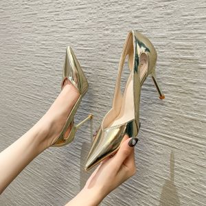 รองเท้าส้นสูงสีดำสำหรับผู้หญิง รองเท้าส้นเดี่ยวหัวแหลม ดีไซน์เก๋ไก๋ รองเท้าส้นเดี่ยวแบบสวมสบาย รองเท้าแฟชั่นสำหรับผู้หญิง