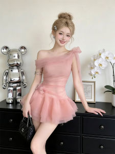 Sweet Youthful Pink Off-shoulder Dress with Ruffles Waist-tightening Skirt