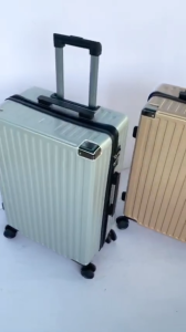 Vali Cao Cấp PC Cứng Nhẹ | Công Nghệ Kháng Khuẩn | Hệ Thống Khóa & Bánh Xe Vượt Trội