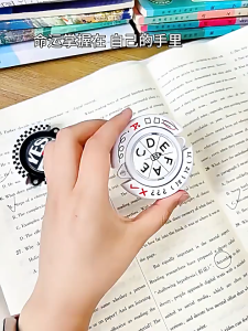 Móc Khóa Quyết Định Mini Bingo/Oẳn Tù Tì Mini- Quay Số Vui Nhộn 2025