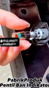 4Pcs TUTUP PENTIL DETEKSI Cek Tekanan Angin Ban Mobil Motor Sepeda 3 Warna - Tutup Pentil LED Lampu Nyala - Tutup Pentil Ban Motor Mobil yang Nyala - Tutup Pentil Menyala Saat Malam - Bisa COD
