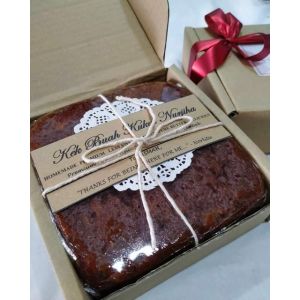 GIFT PACK KEK BUAH NURJIHA PURE BUTTER + Kata Ucapan🌹 +-590gram sekotak