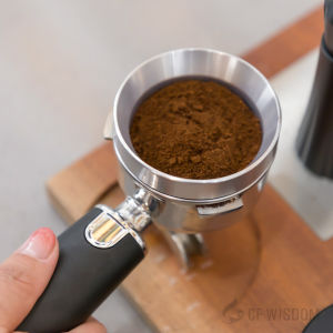 Coffee Catcher Ring Anti-fly Powder Ring Grinder Catcher Ring 51mm 53mm 58mm Coffee Handle Cloth Powder Dosing Ring Coffee Tools