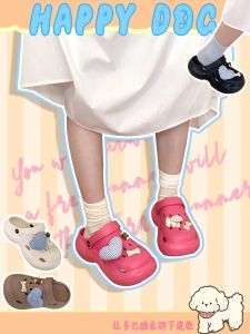 รองเท้าแตะแบบสวมสบายสำหรับผู้หญิงในช่วงฤดูร้อน รองเท้าแตะชายหาดแบบสวมครึ่งนิ้ว ทรงหัวเหลี่ยม ดีไซน์การ์ตูนสุนัขรักษาความอบอุ่น