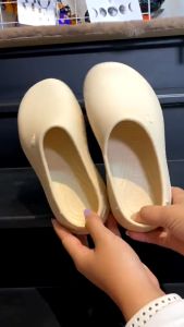 HaloDay รองเท้าหัวโตพร้อมส่ง รองเท้าสนหนา สำหรับผู้หญิง รองเท้ากันน้ำ พร้อมส่ง