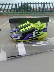 KIDZTUBS Sepatu Bola Anak Laki Laki Size 33 34 35 36 37 TUBS1243020125