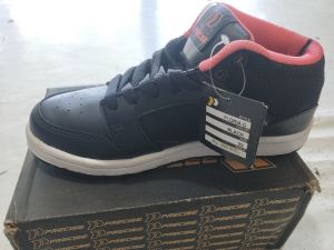 sepatu precise sekolah anak hitam polos