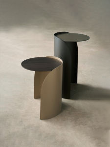 ช้างเหล็กหรูหรา ตู้เก็บของขนาดเล็ก ดีไซน์ที่มีศิลปะ โซฟา เตียงนอน ห้องน้ำ ห้องนั่งเล่น โรงแรม บ้านพักฤดูร้อน โต๊ะหน้าเตียง