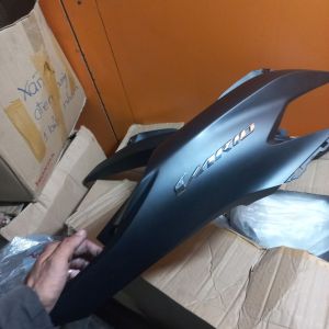 Mặt nạ . Bửng trước . ốp sườn Vario 2018 - 2022 Màu Xanh Nhám