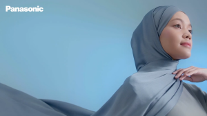 PANASONIC M-Series Steam Iron - Light & Easy NI-M250TGSK