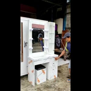 MEJA RIAS LAMPU HPL